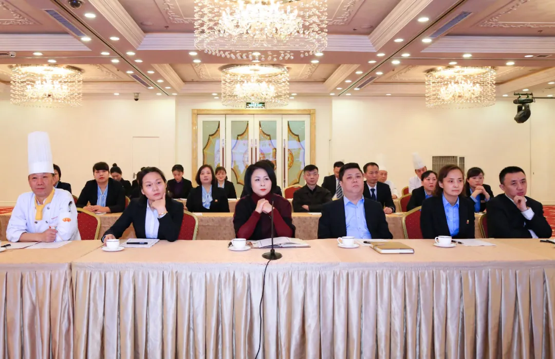 西安唐樂(lè)宮召開2021年銷售團(tuán)隊(duì)業(yè)務(wù)能力考評(píng)會(huì)(圖3)